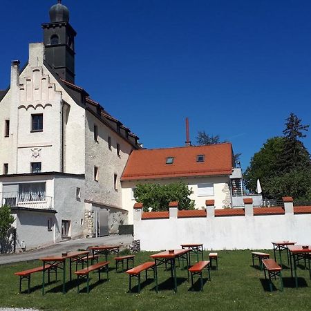 Schloss Weichs Zu Regensburg Mit 2Schlafzimmer Parkplatz Internet 75Qm Zentrum المظهر الخارجي الصورة