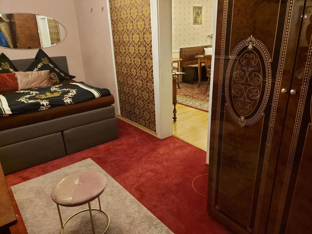 Schloss Weichs Zu Regensburg Mit 2Schlafzimmer Parkplatz Internet 75Qm Zentrum المظهر الخارجي الصورة